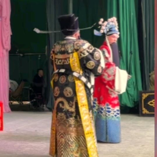 快快乐乐