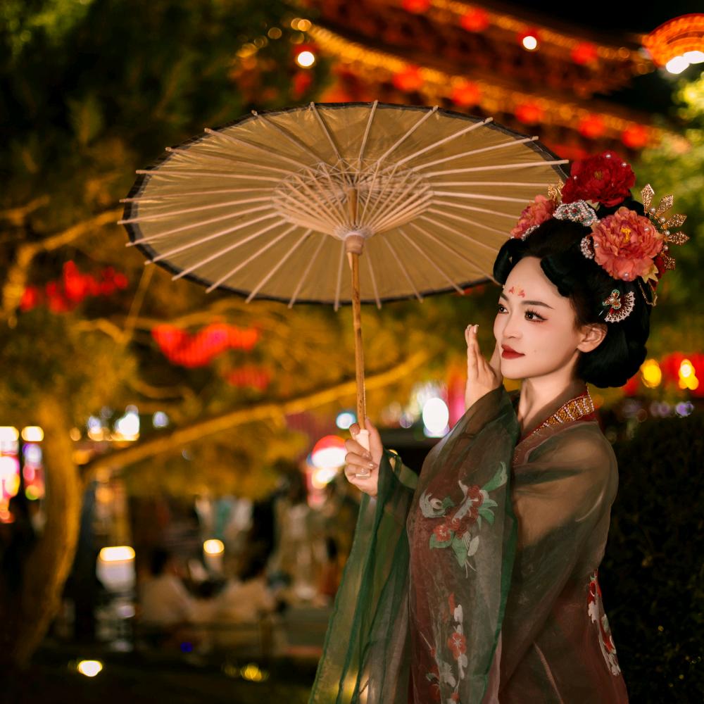 大美是个女孩儿