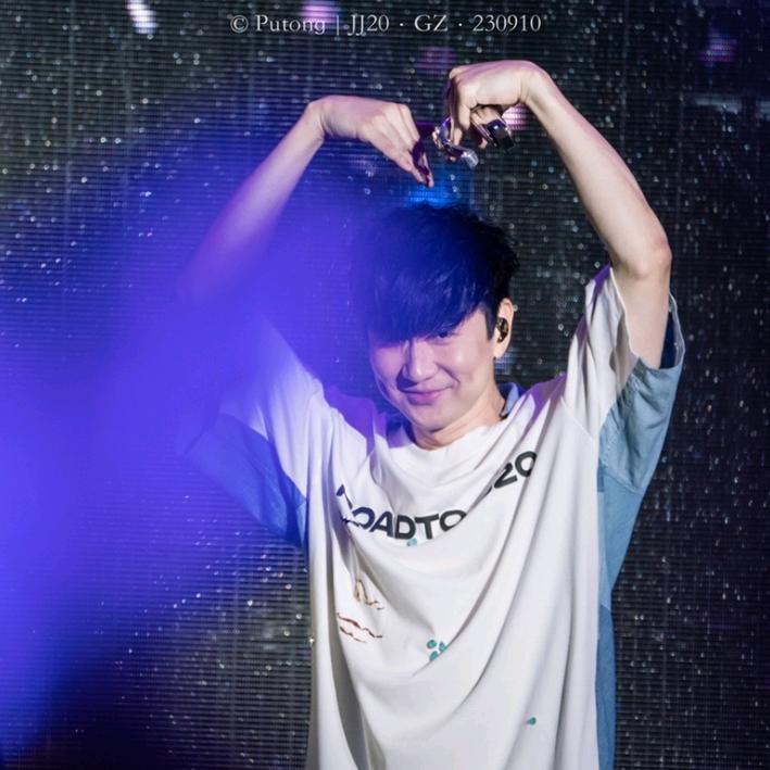 吃瓜的杨（成都，重庆见过JJ）