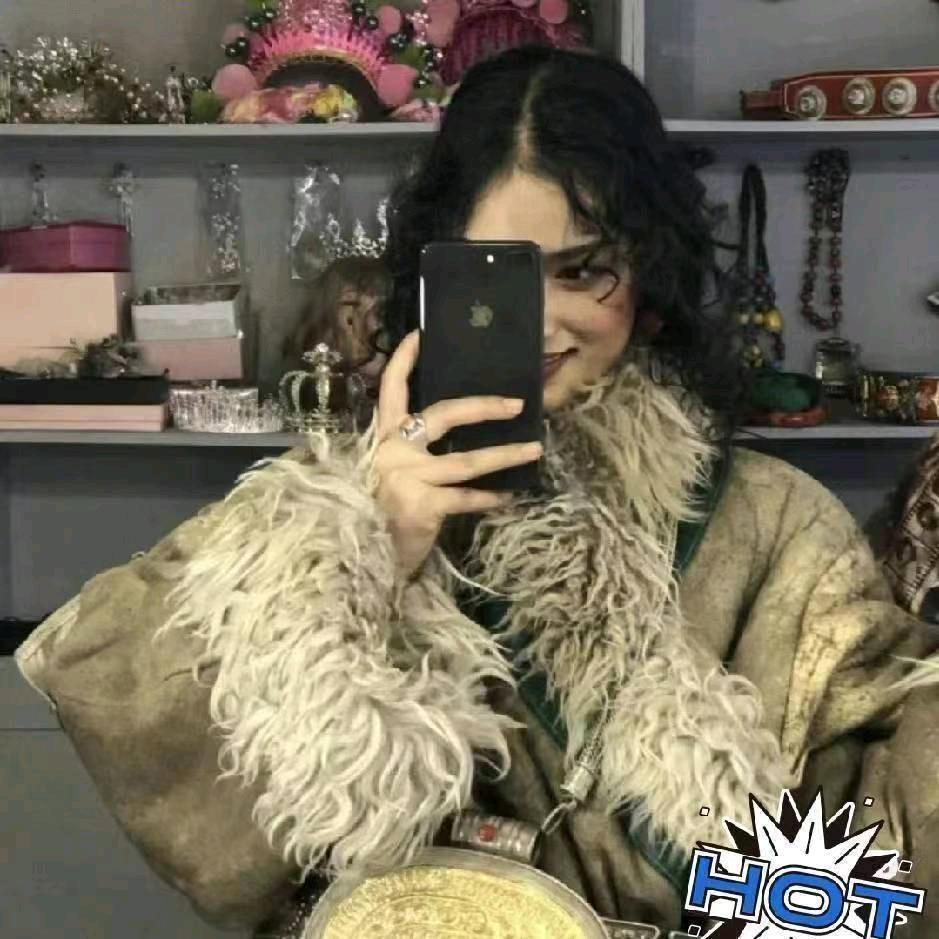 ༄༅།། 鏮卓🌷