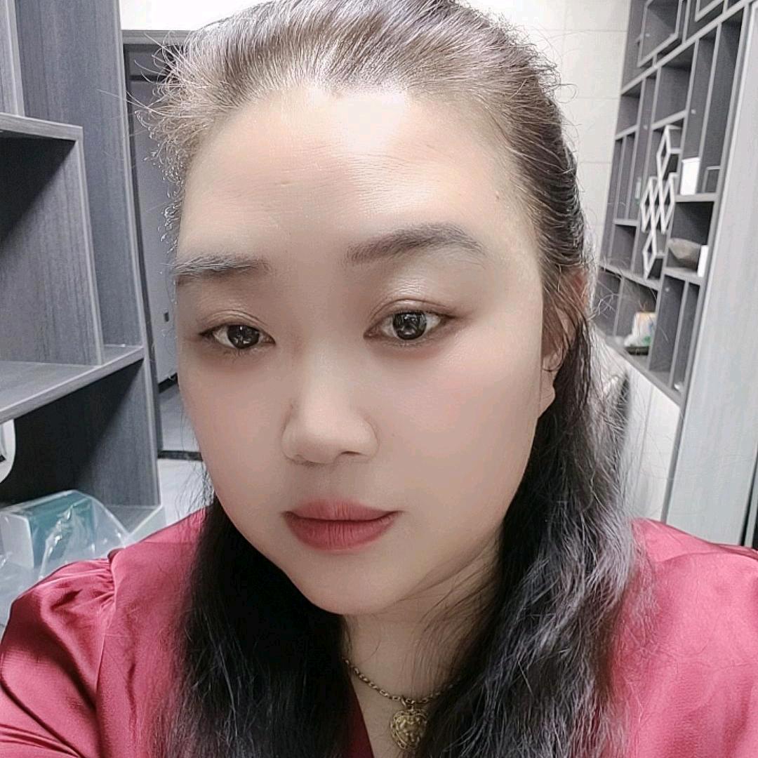 尹姐，早上7:30开播。