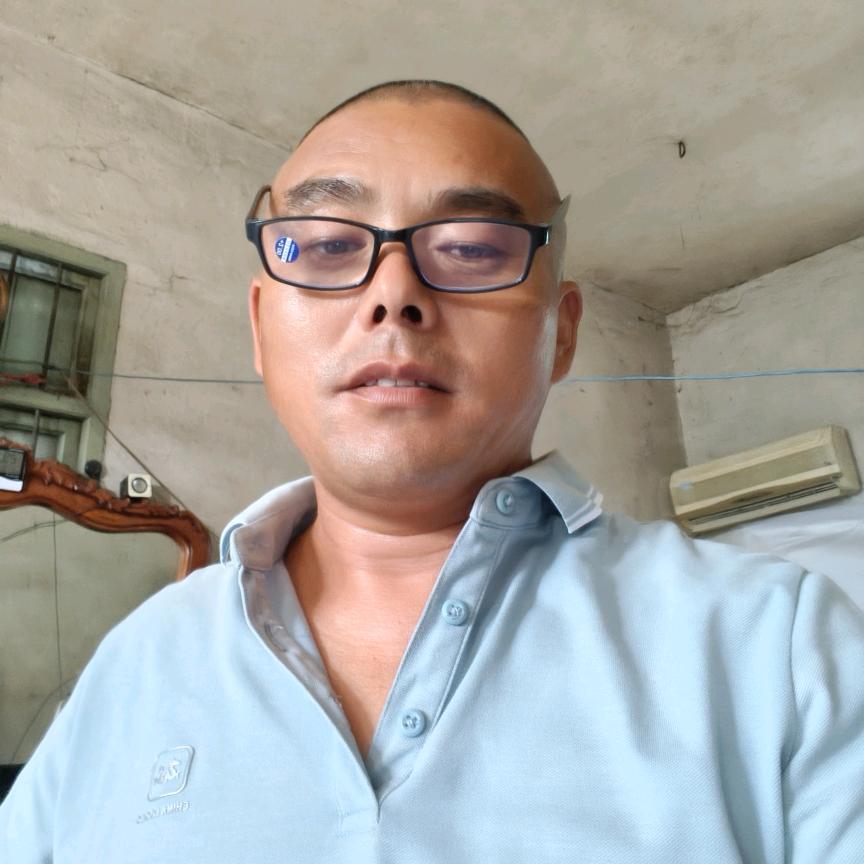 开直播。挣钱养家