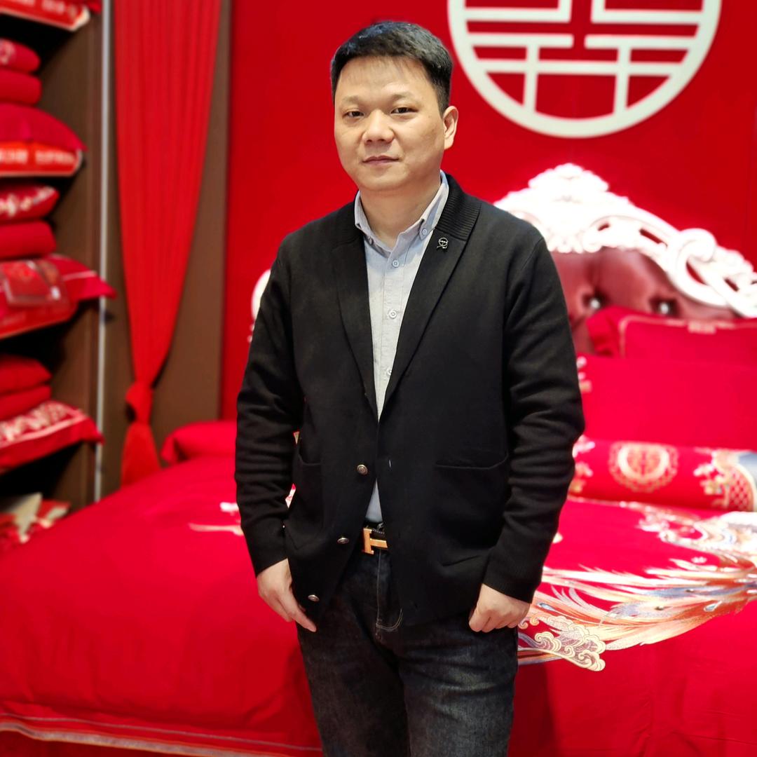 睢宁柏琳家纺（新世纪中学斜对面）