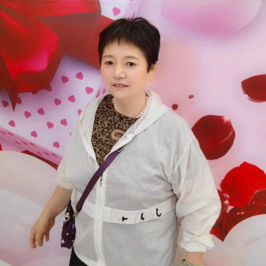 英姐下午4：10开播