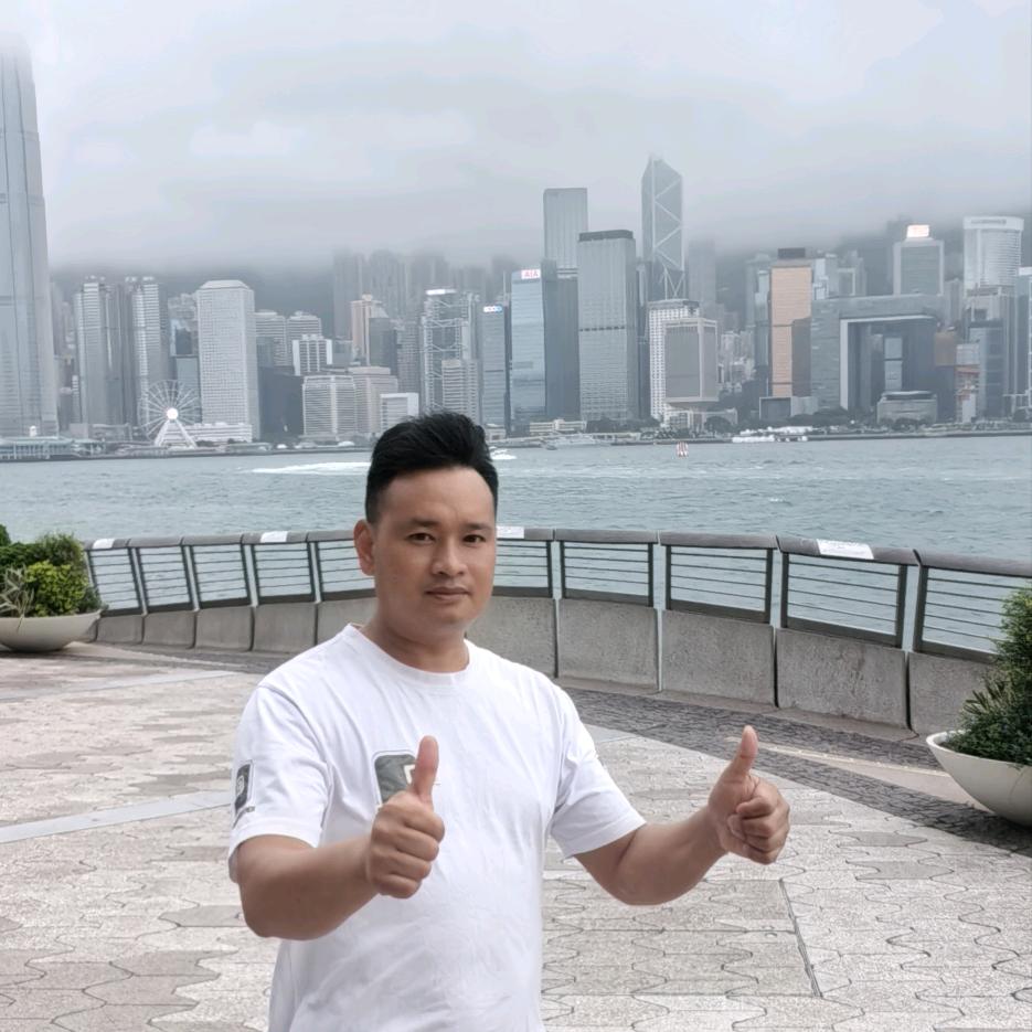 冉小飞