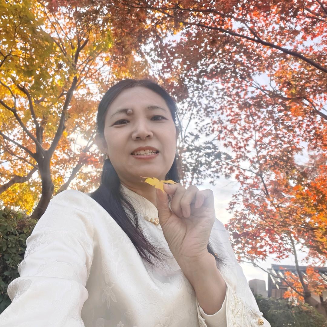 翩翩