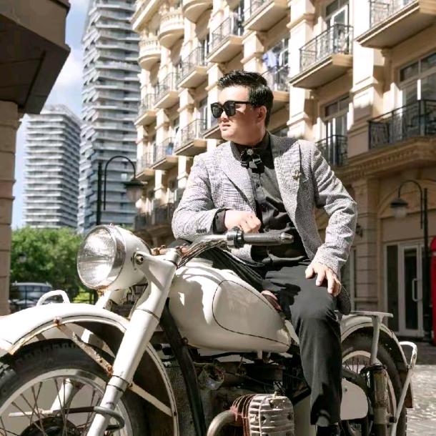 徐总攜手一生，徐徐如升