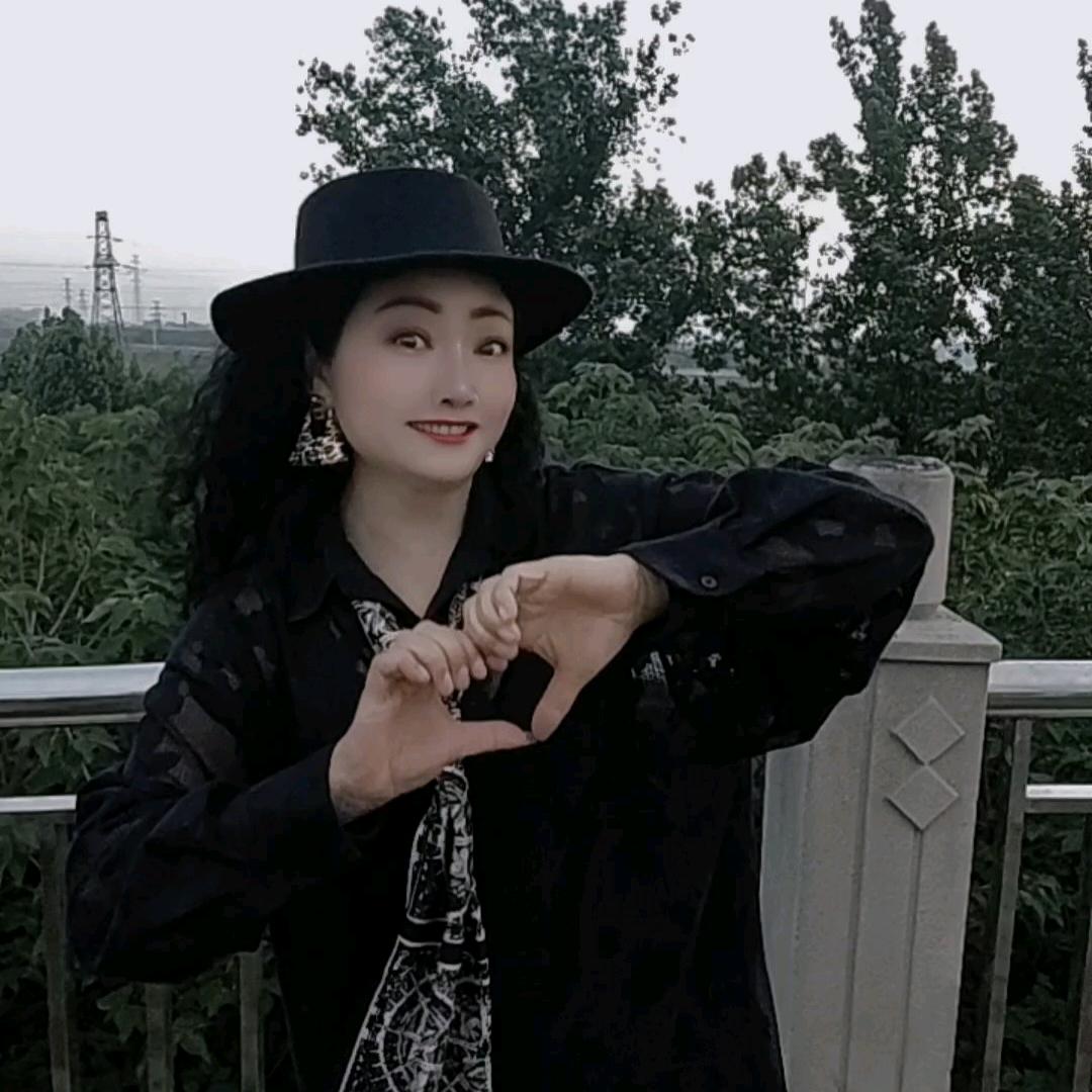 潇洒姐