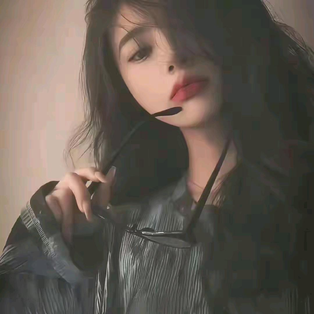 颜闪闪