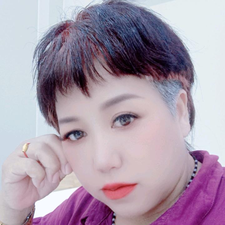 王娟爱唱歌