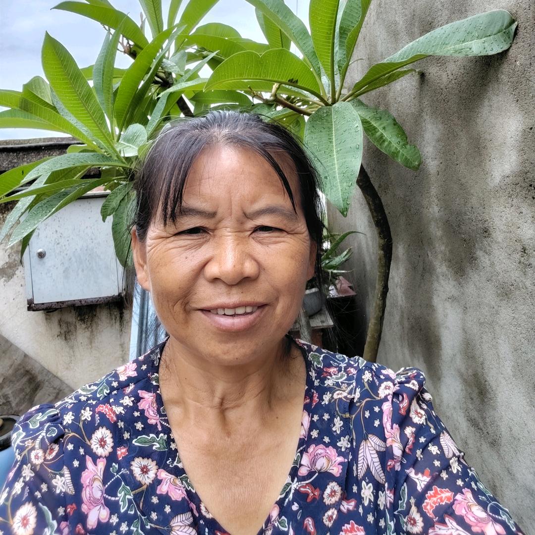 小罗姐   （晚上9：10开播）