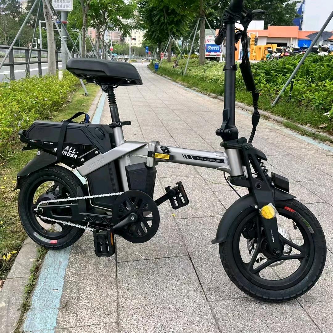 成都兄弟车行锋鸟折叠电动车南门店成都代驾