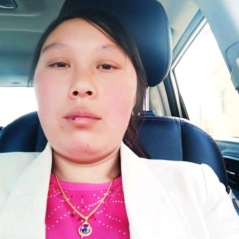 ARIEL HU