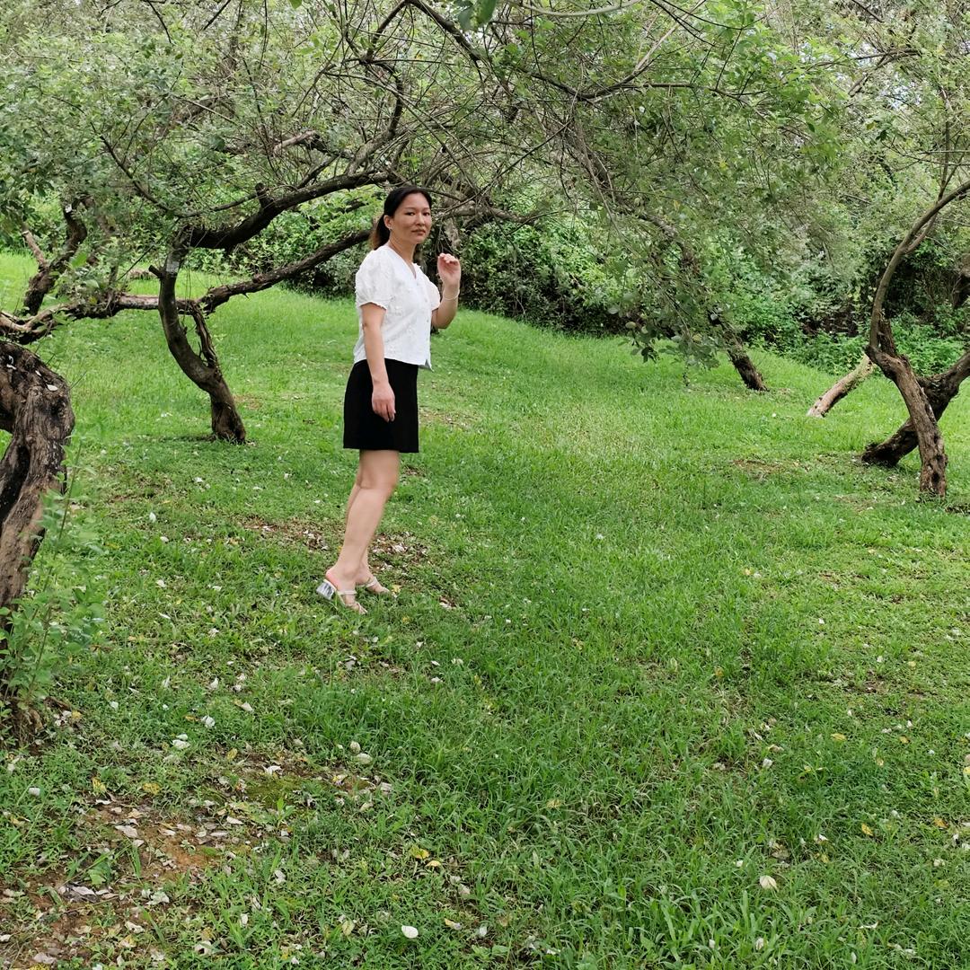 阳光下的我☀️