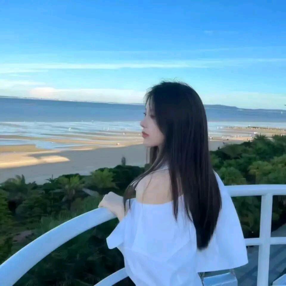 淡淡霜月
