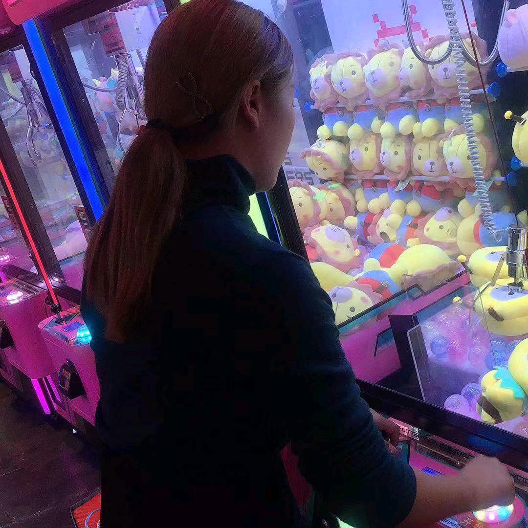 619