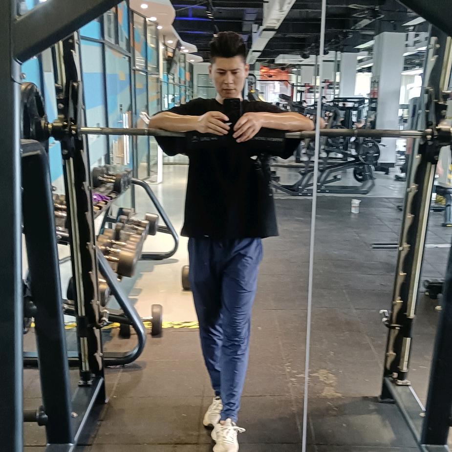 飞鱼撸铁