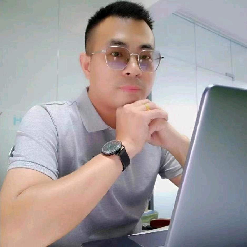 战车突击营、坦克大战廖志勇