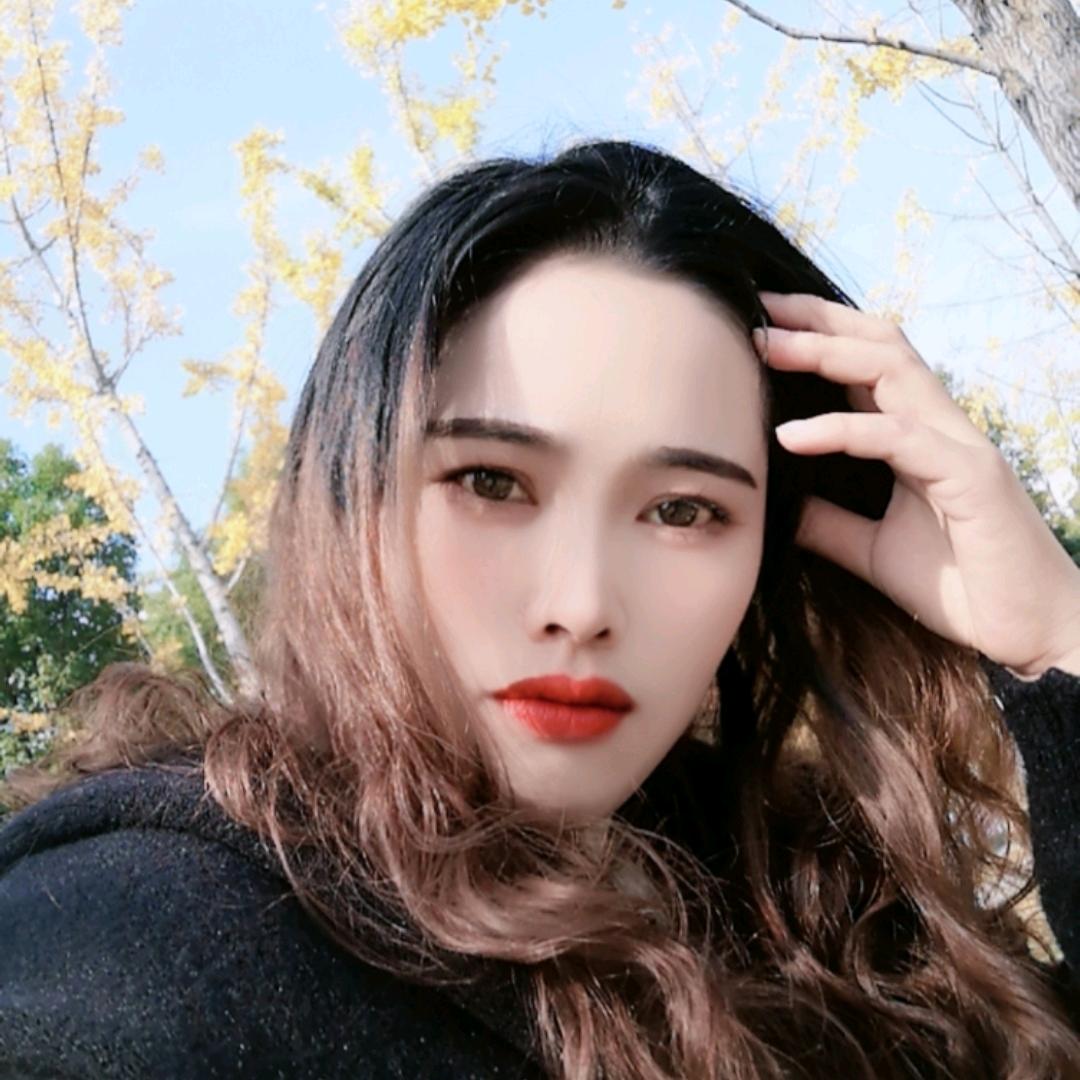 🥀এ᭄爱财爱己