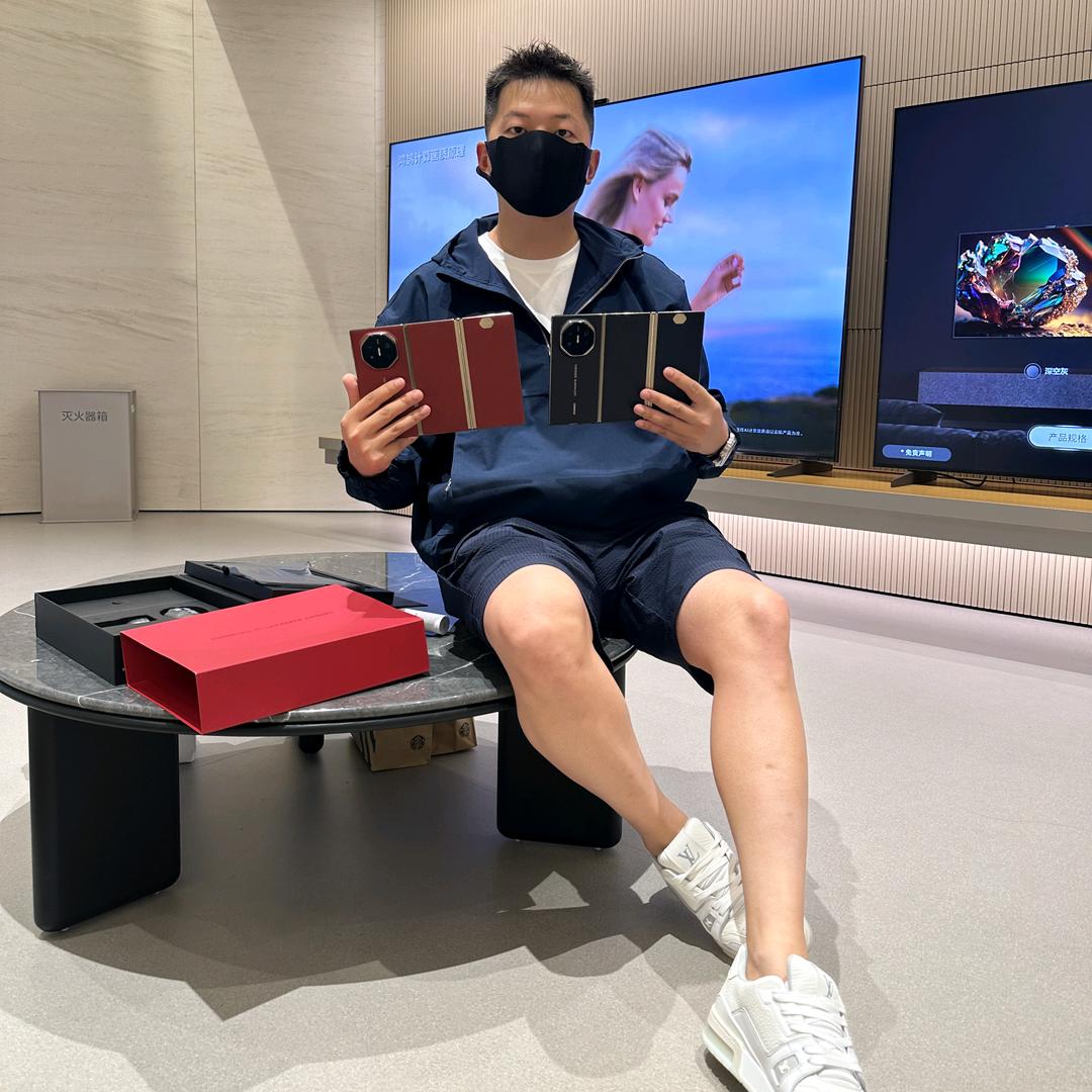 元晓哲㋡✌︎