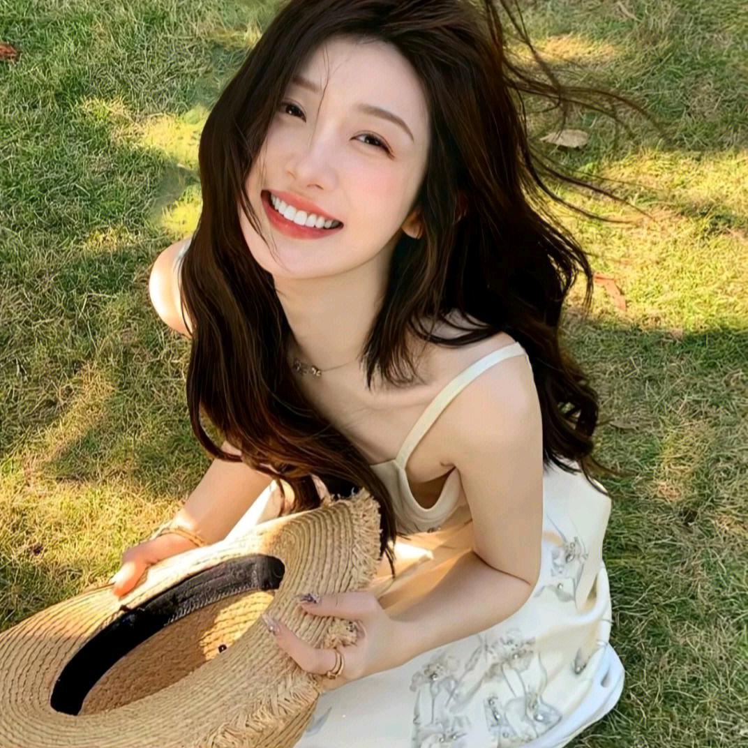 阳光美丽的花🌹