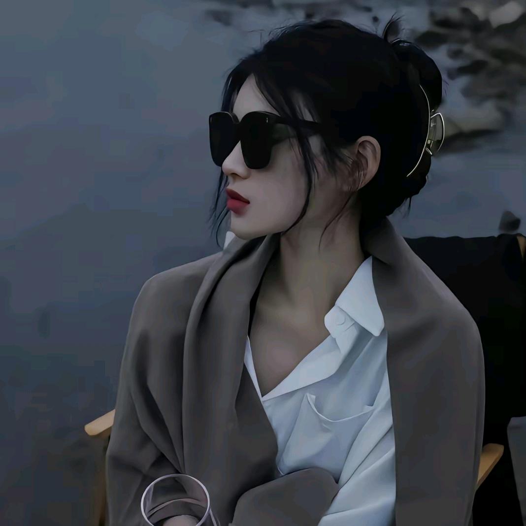 ¥CR