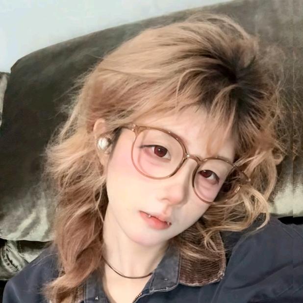 •᷄ᯅ•᷅