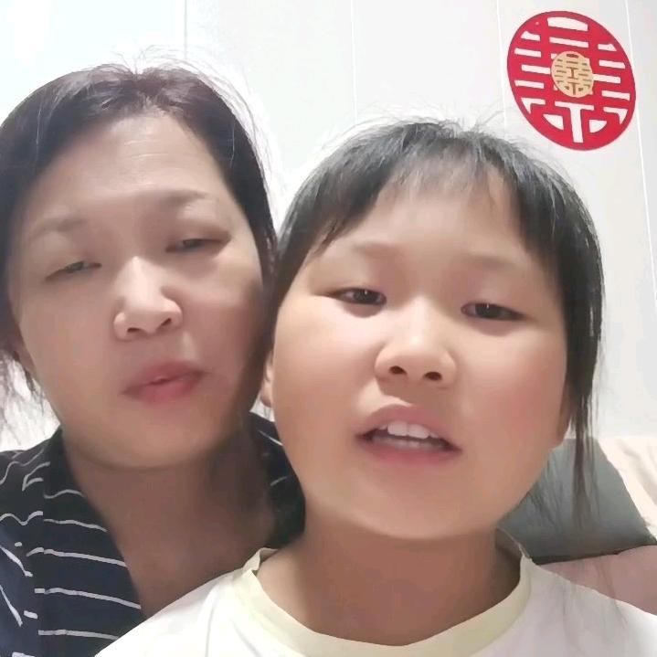 产凡的妈