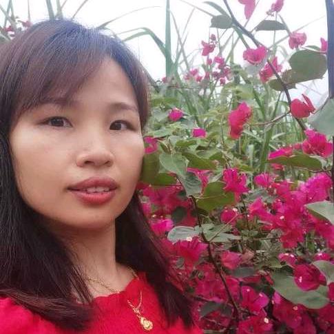 沫《美食橱柜》分享在橱窗