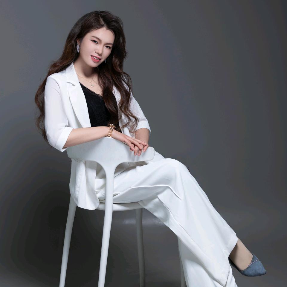 红玉教你做移动美容