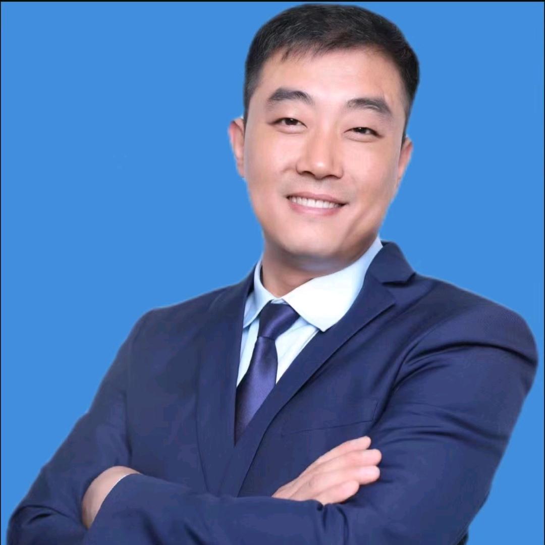 嘻哈龙哥