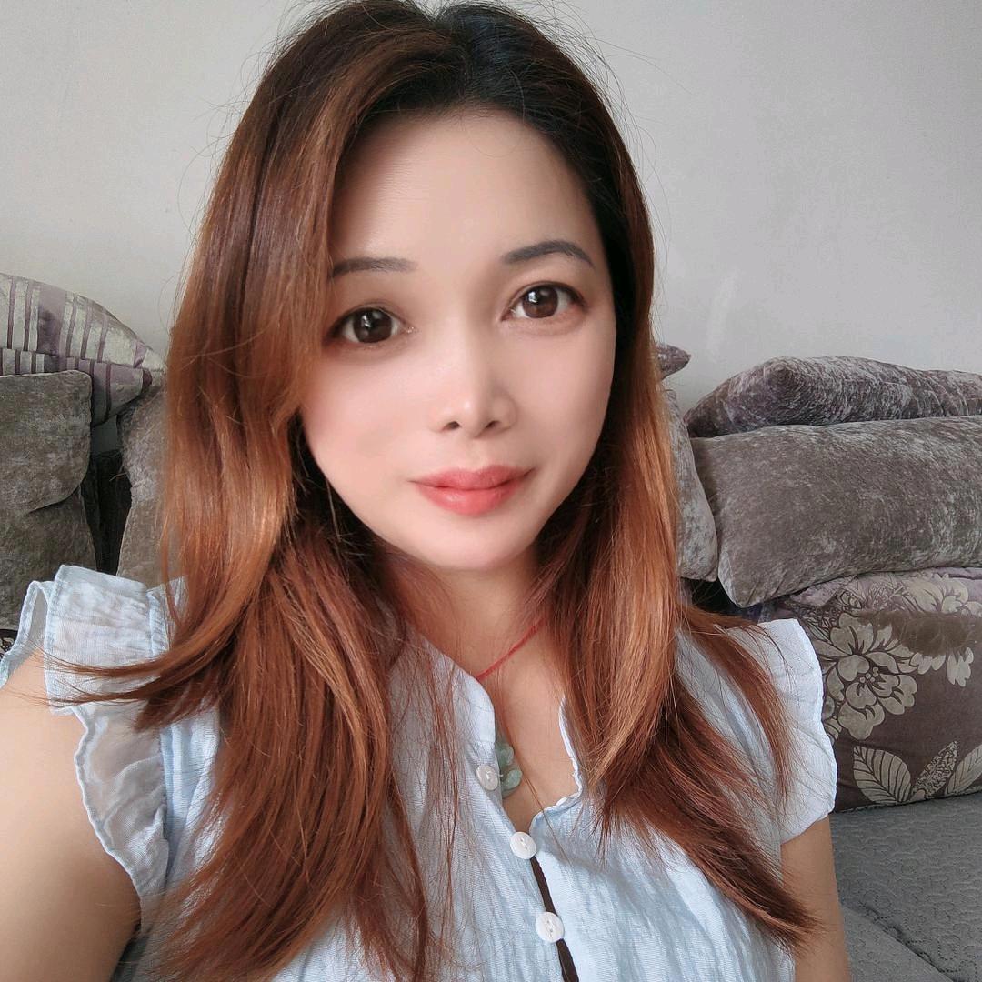 玲玲儿（楼盘销售）