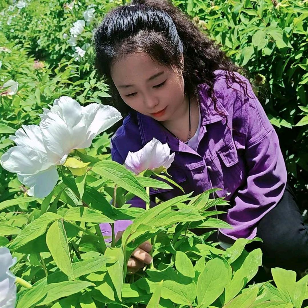 美好年华(橱窗营业中）