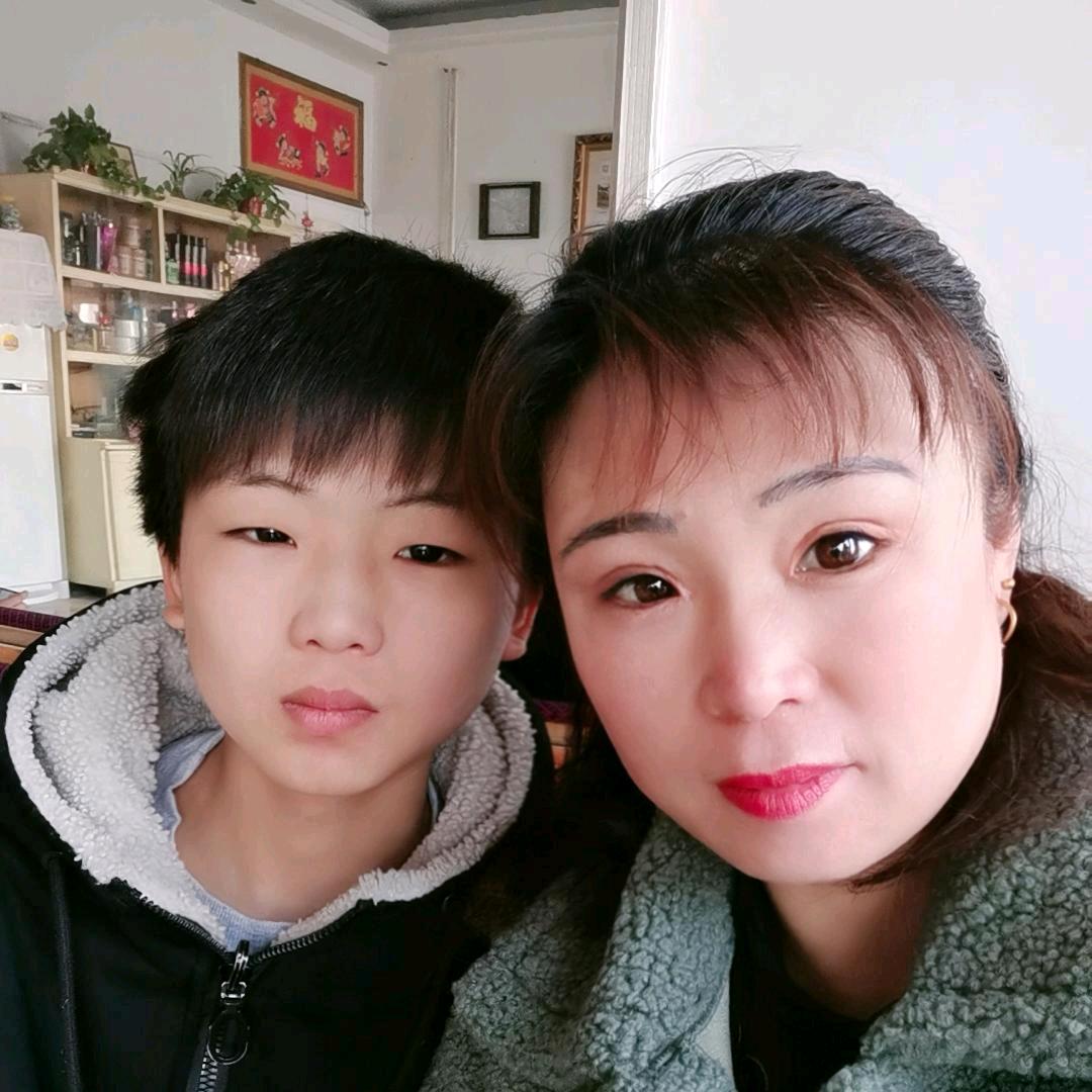 红花绿叶