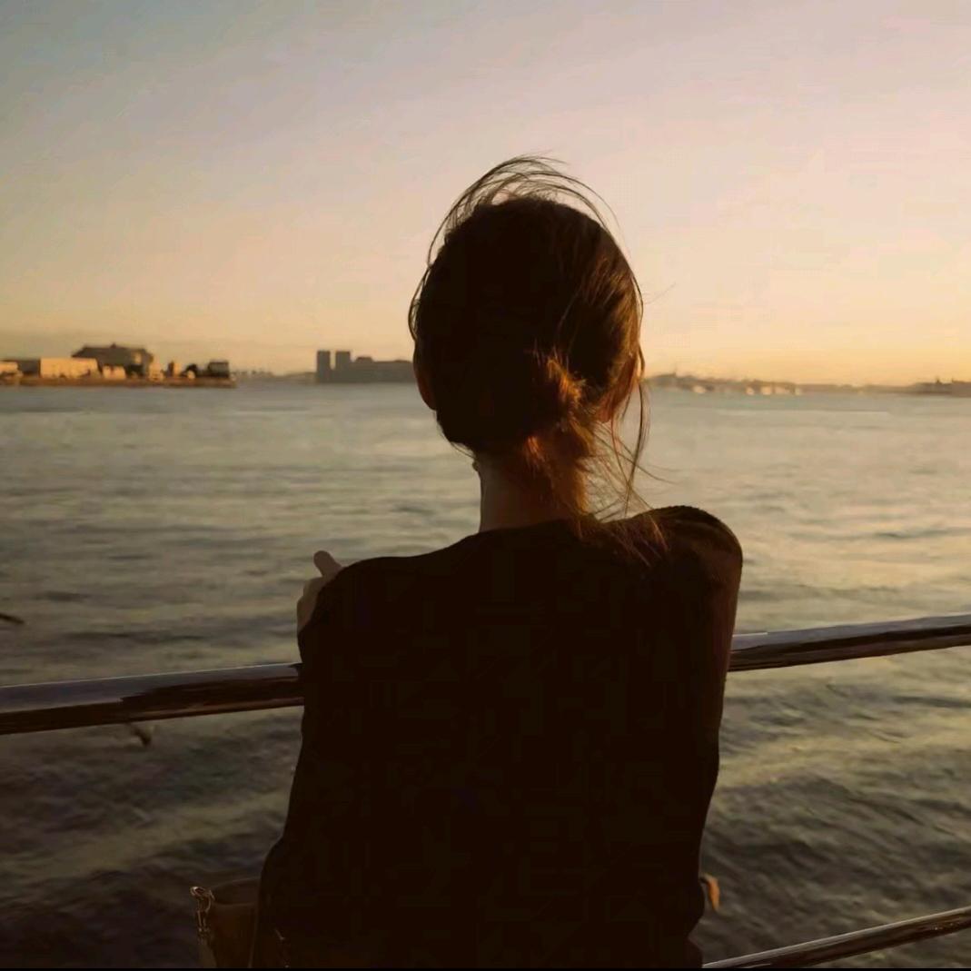 牛爷爷cosplay壮壮妈勾引胡英俊