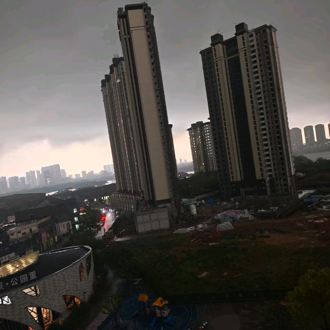 开心✧٩(ˊωˋ*)و✧