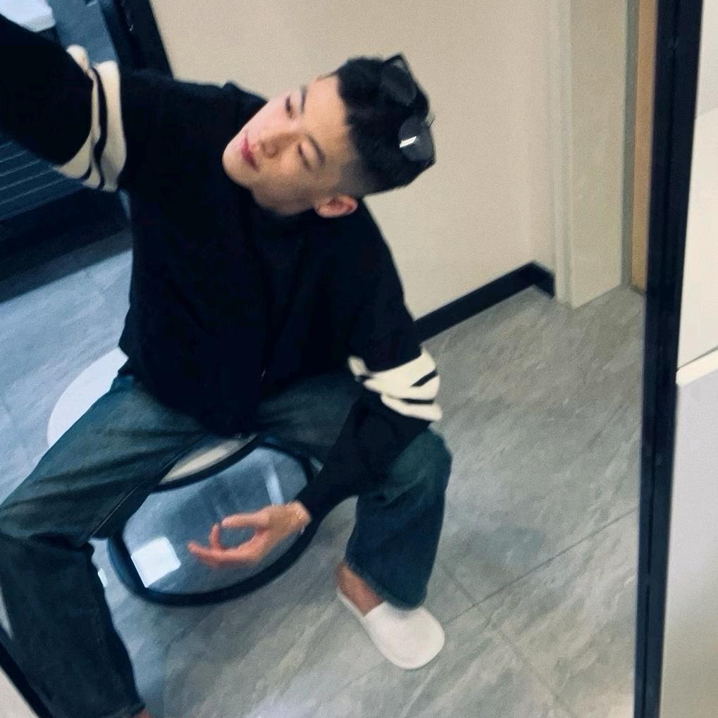 🎱
