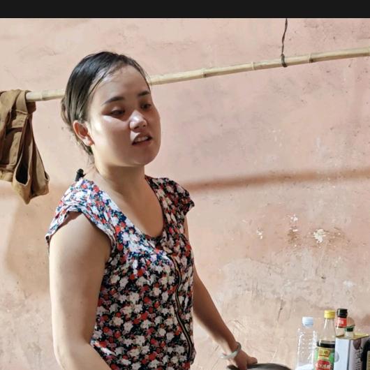 珍珍在农村挺好