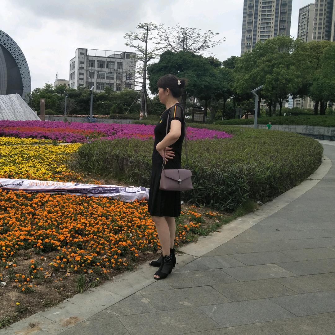 ღ💞᭄ 刘艳ღ᭄💞࿐