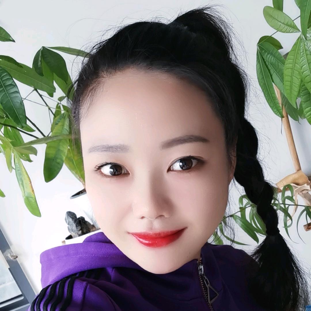 活泼艳子