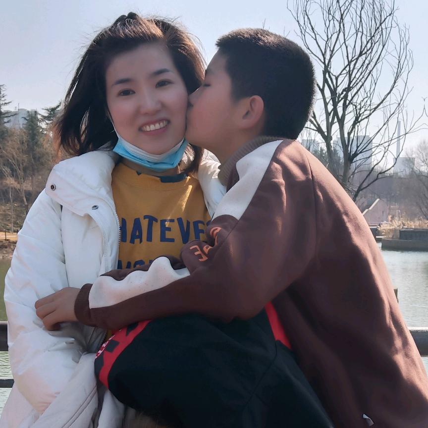 凤玫专业美容（阁阁）