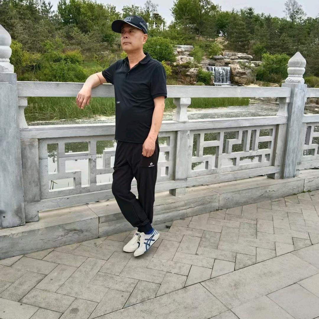朱绍新
