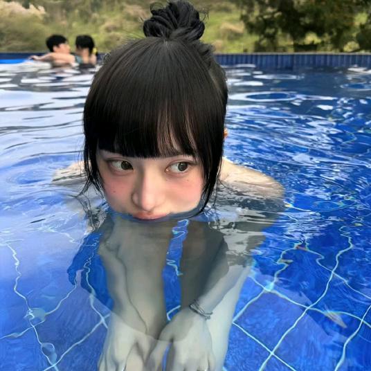 大鱼吃小鱼.