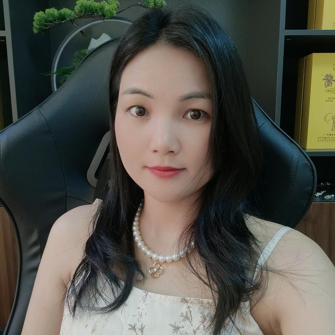 余彬