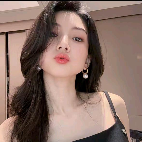 深圳南油西西高端定制【穿搭日记】