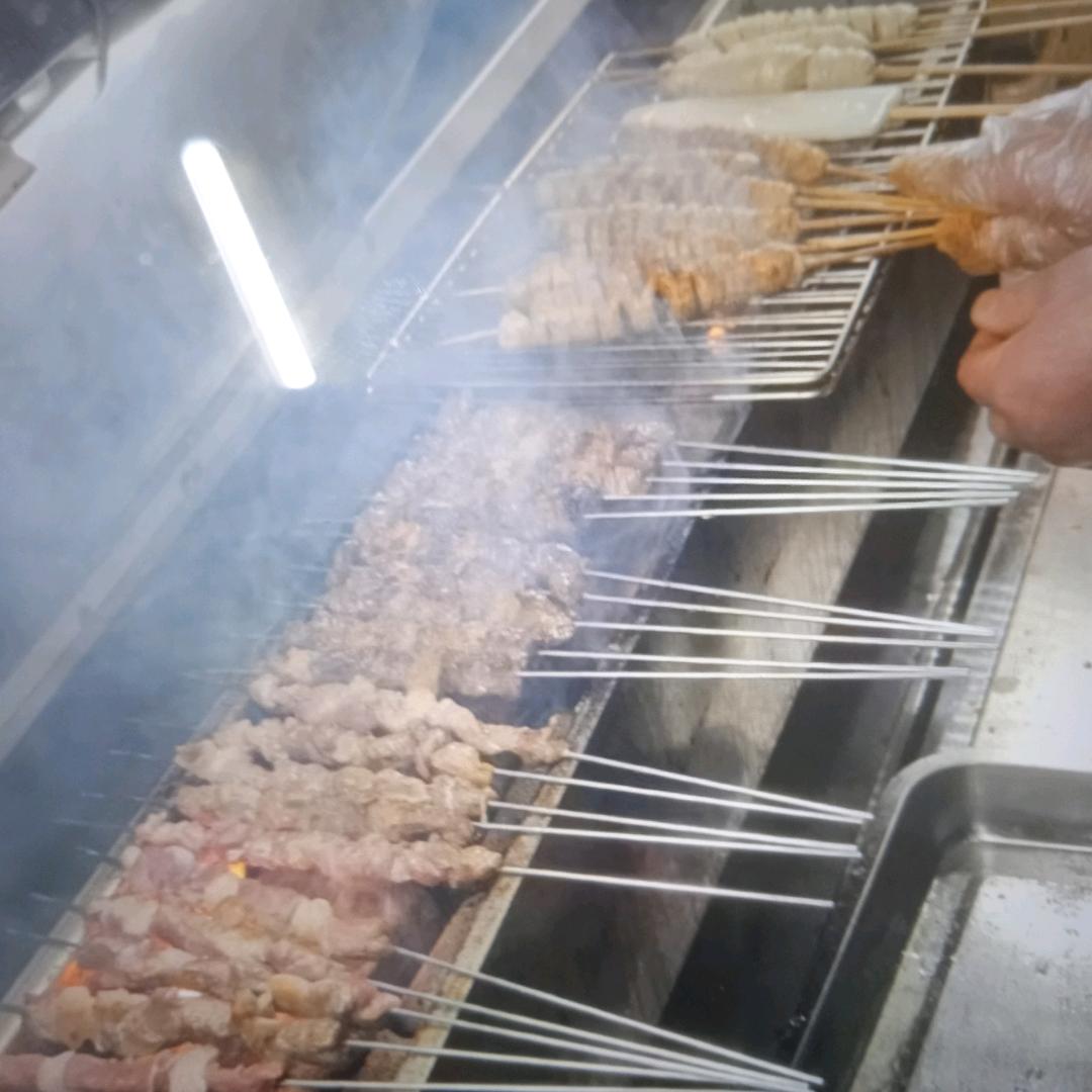 荣华碳火烧烤