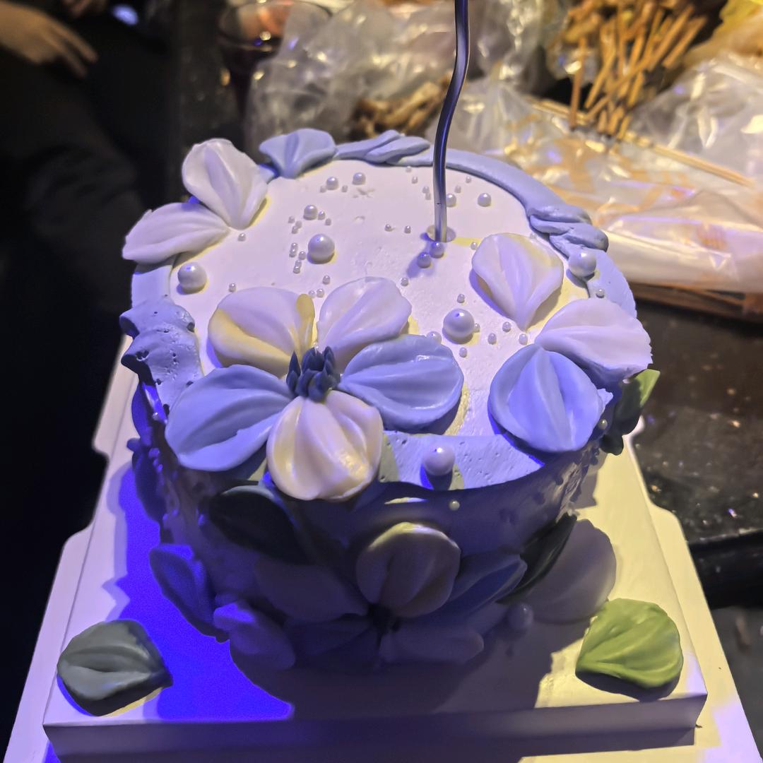向阳而生🌼