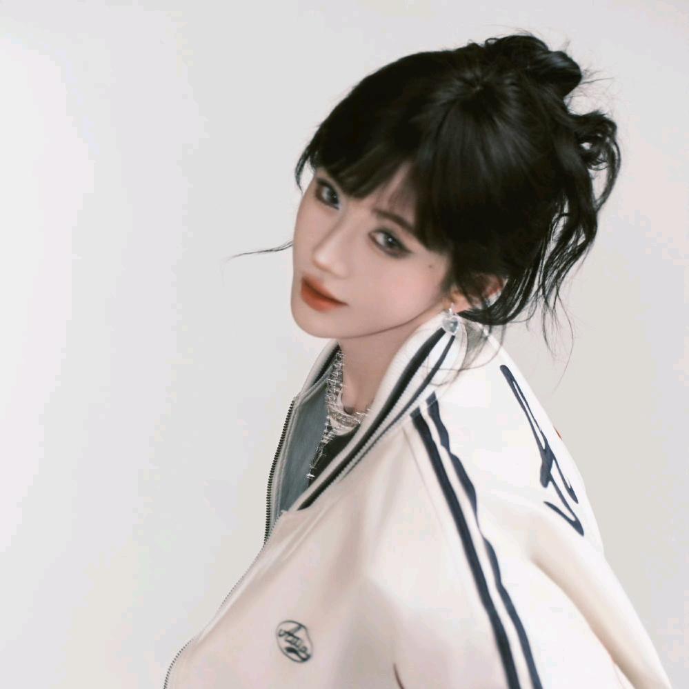 Kiku绾霜祎.ʸ