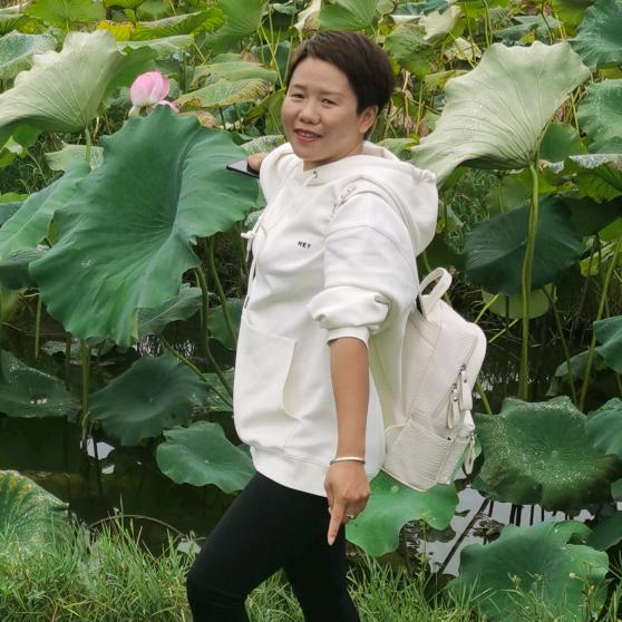 贵州管事姐（水西三人行团队）