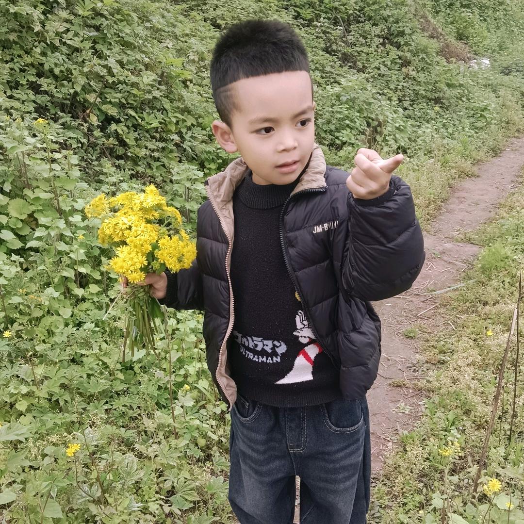 小小C8️⃣